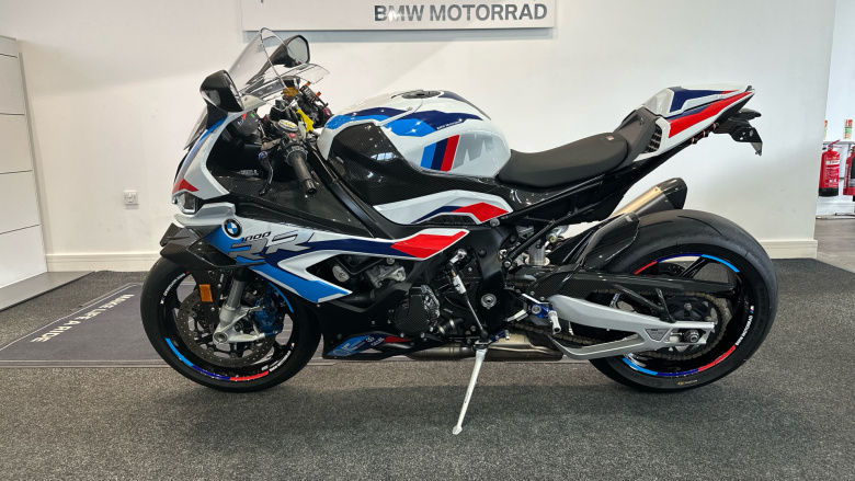 BMW M1000 RR